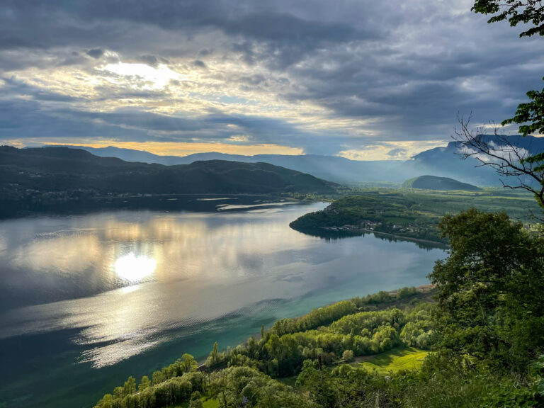 Lac du Bourget depuis le belvédère de la Chambotte